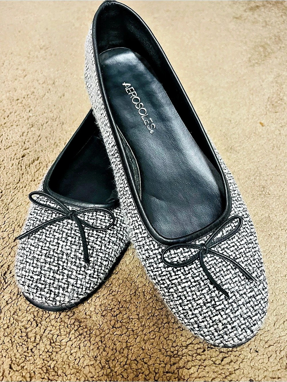 Aerosoles Women's Black & White Flats US 8.5